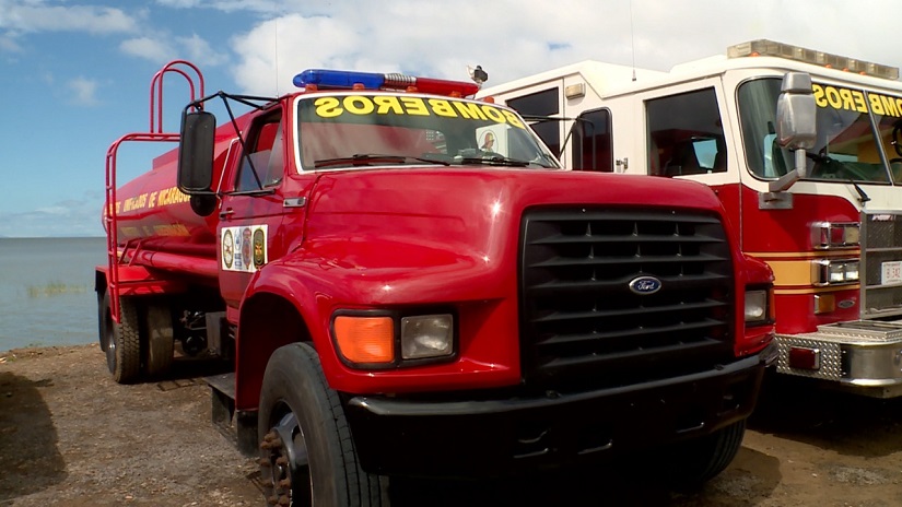 BOMBEROS